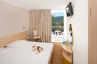 Sunny Rabac By Valamar Hotel