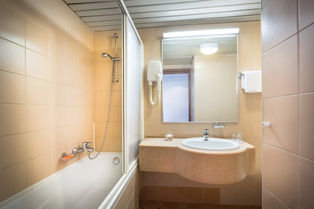 Sunny Rabac By Valamar Hotel